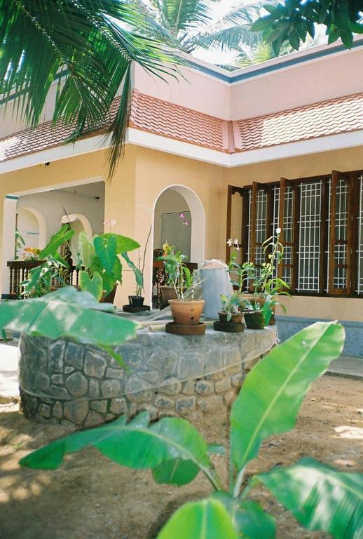 Indira Guesthouse Kovalam Kültér fotó